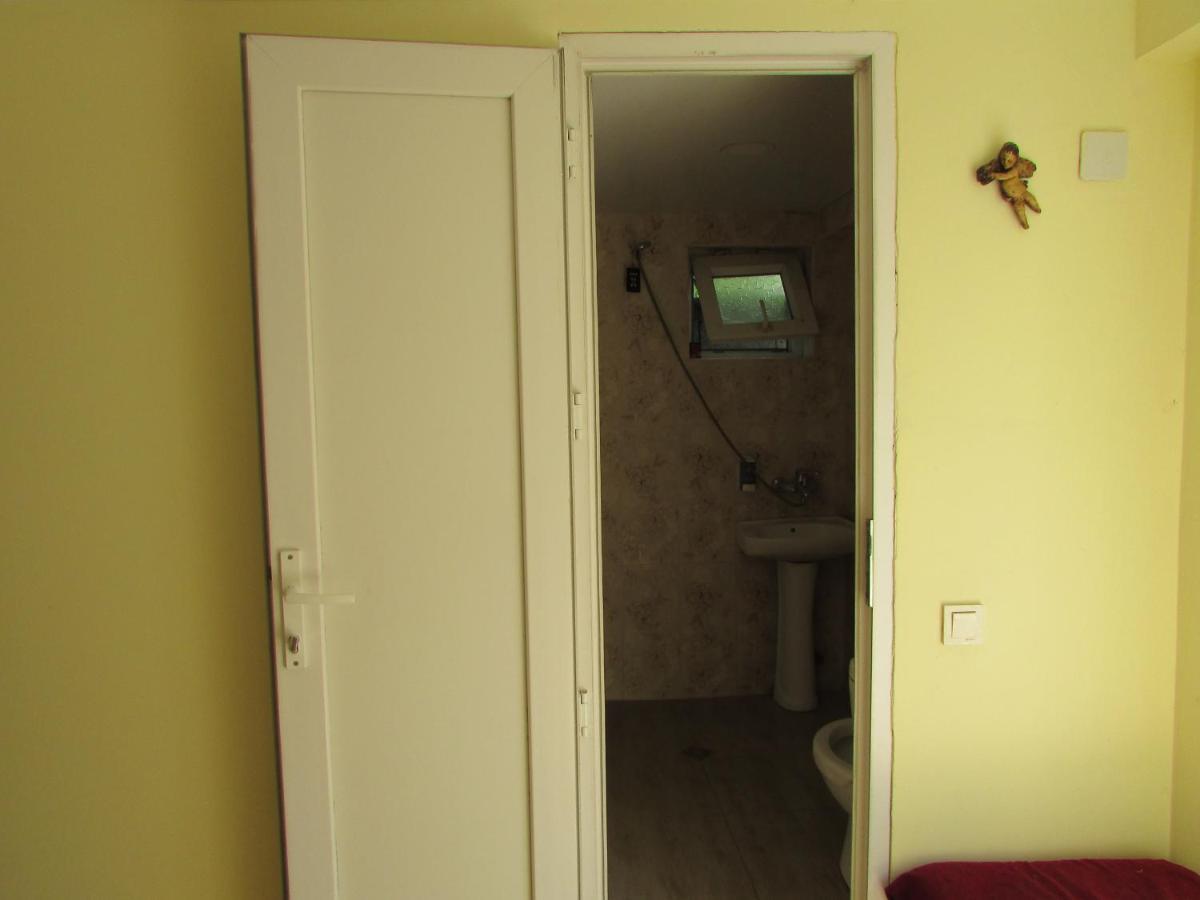 Albergue Jesis Batumi Exterior foto
