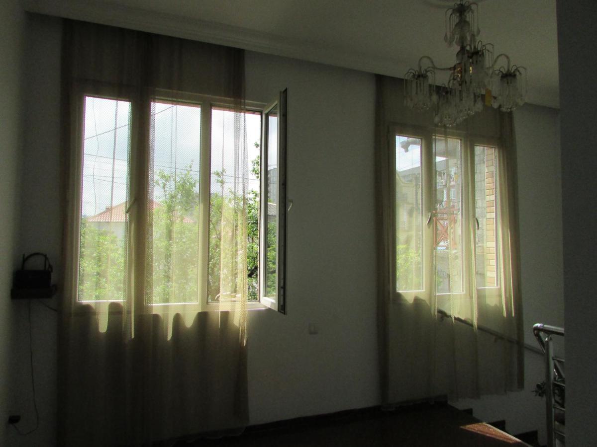 Albergue Jesis Batumi Exterior foto